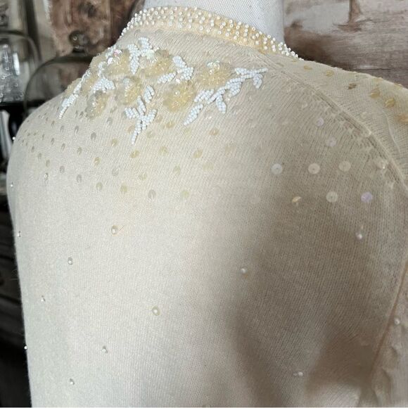 Vintage Beaded/sequins Cardigan Sweater size Medium - Picture 3 of 10